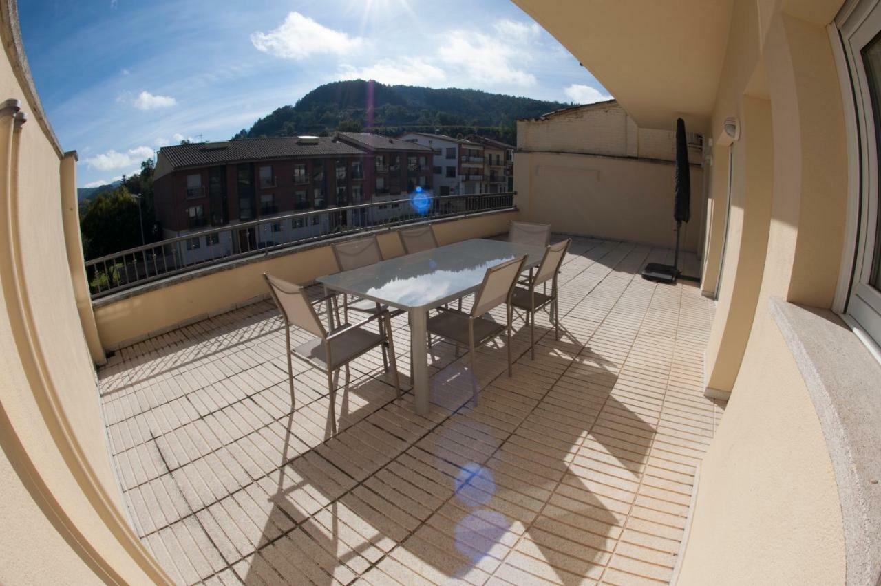 Apartament Sant Quirze De Besora Bagian luar foto